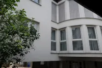 Modern family apartment in Koblenz with balcony