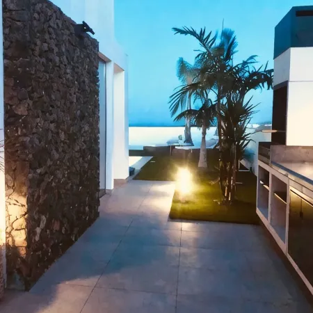 Atemberaubende Villa Palmeral in Corralejo mit Whirlpool & Beheizten Privatpool
