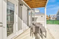Pool, Walk To Beach & Restaurants, Firepit, 4BR + Bunks, Summer Salt Amenities - บังกะโล