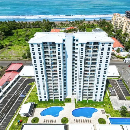 Across from Jacó Beach / 8th Floor Mountain View