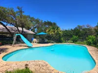 Hilltop Retreat - Pool