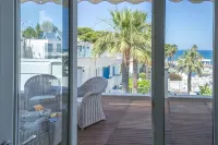 Bianco Riccio Suite Hotel - Merinäköala
