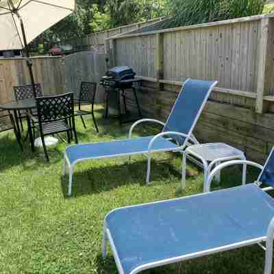 Charming Montauk Getaway centrally located Hotel Exterior