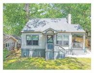 Lovely 3BR 3BA Home minutes from Airport/Downtown Atlanta - Gym