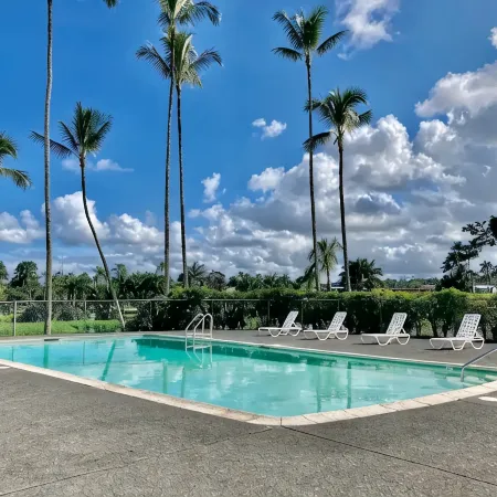 Incredible View in Hilo - Pool, A/C, #708