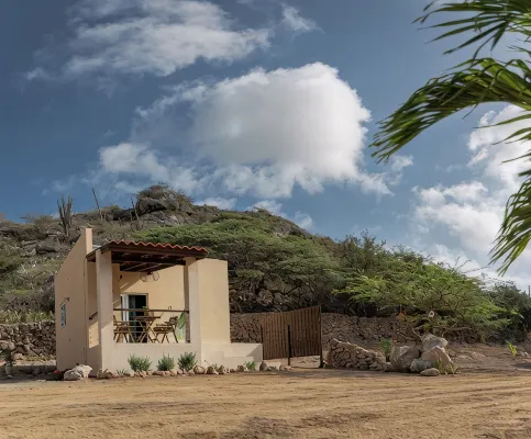 Transhi by Cunuc'i Cristi, we are completely off-the-grid, ground with nature! - Wifi