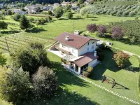 Via Claudia Casa Vacanze Hotels in Follina