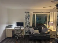 3 BR End Unit Rowhouse 1 Mile to Bethany Boardwalk, Walk to Shops & Restaurants