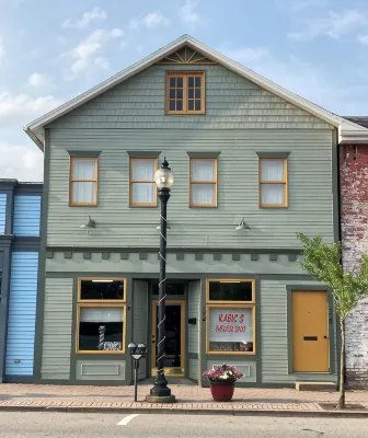 The Maple Flat: high end 2-bedroom apartment in Blairsville - Wifi