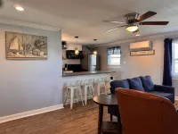 Comfy Coastal Cottage One - Wi-Fi