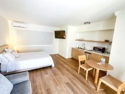Tiana Beach Inn
