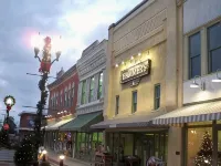 Tim's Ford Lakefront Home - 무료 와이파이