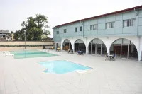 Hotel Royal Palace - Parkplatz