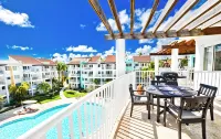 Playa Turquesa 1 Bdr Penthouse + Loft-Ocean View - Sleeps 4 Direct Beach Access - ビーチサイド