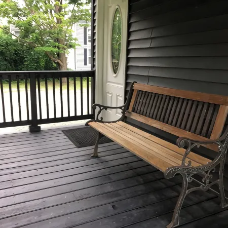1 bedroom/1 bath