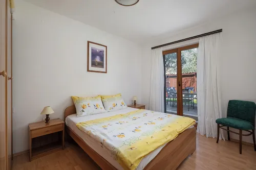 Air-conditioned apartment 250 m from the beach with private boat mooring - 2-Star