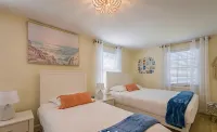 Walk to Your Private Beach-  New Amenities!  Modern Coastal Charm Awaits You! - 4성급