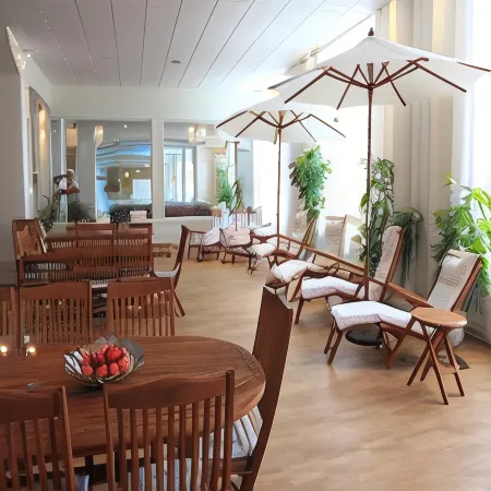 Sunlight Hotel Conference & Spa
