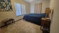 Quiet country feeling in the city. 3 bed 2 bath. - Bungalows
