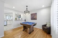 Near Wsu:  Bumper Pool and Fire Pit! - Bungalows