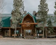 Bar N Ranch - Lodges