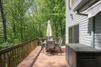 Watkins Glen, Corning, Finger Lakes 3 BR 3 Bath w/ Hot Tub - Boutique