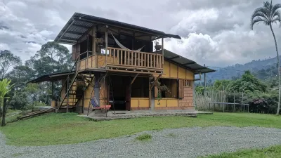 Agüita con Limón Natural Health Hoteles en 