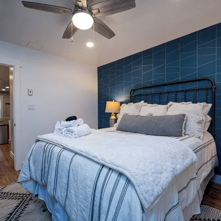Mountain Adventure Getaway- Cozy 2-room condo in Eden with WiFi and washer/dryer