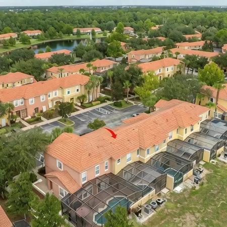 Bright 3B w Pool Close to Disney Encantada 8545