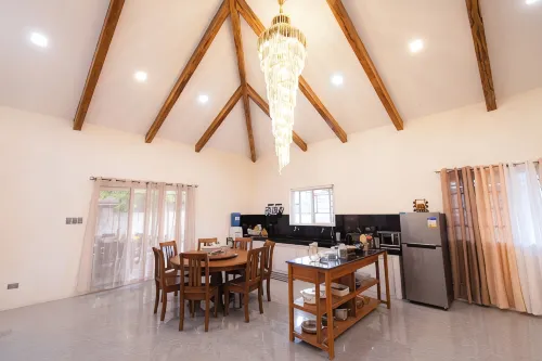 GAVs Abode: Your Spacious and Peaceful home in Duma - Gym