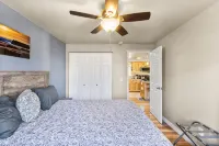 Remodeled Albany 1Bdrm, Modern, Pet Friendly Fenced Yard, Work Station, Laundry!