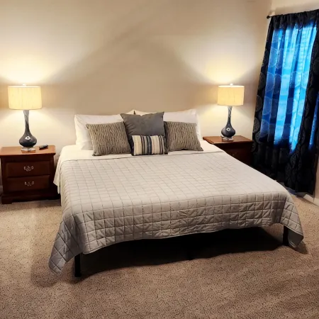 Charming 3-bedroom house with WiFi and AC in Seguin