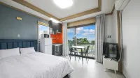Gangneung Gyeongpo Blue Beach Pension - Homestays