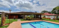 El Gran Chaparral - piscina