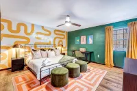 Private Heated Pool, Hot Tub, Mini Golf, Fire Pit! - Homestays