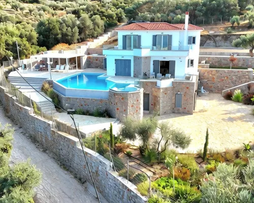 Villa Arian with great sea view, great pool and 6 minutes walk from the beach Hotels in Epidaurus