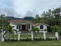 Spacious mountain villa with 5 bedrooms and brand new AC - 4-Star