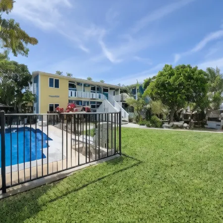 Coral Inn Boutique Resort