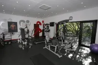 Shangri-La Manor - Gym