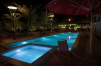 Langit Langi Hotel @ Port Dickson - С бассейном