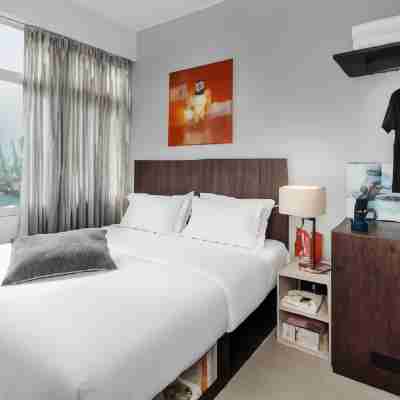 COOLIV Apartments Rooms