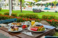 Hotel Aldeia da Praia - breakfast