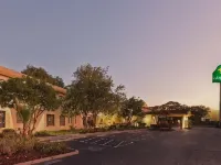 La Quinta Inn by Wyndham Austin Oltorf Hotels near Festival Beach