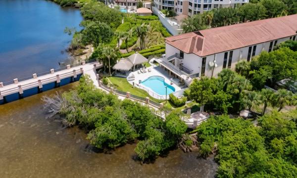 Best Western Intracoastal Inn