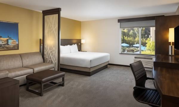 Hyatt Place Santa Cruz