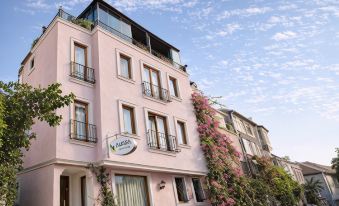 Agora Guesthouse