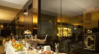Club Hotel - sarapan