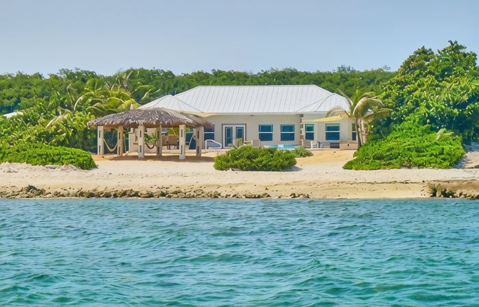Luxury Oceanfront Cayman Brac Escape, Private Pool, 3Br Stunning Caribbean Views