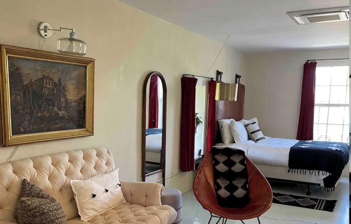 Dickson Casita - Private Guesthouse in Marfa, Texas