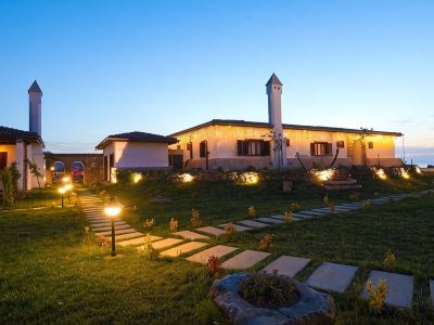 Tarihi Kumbaba Otel